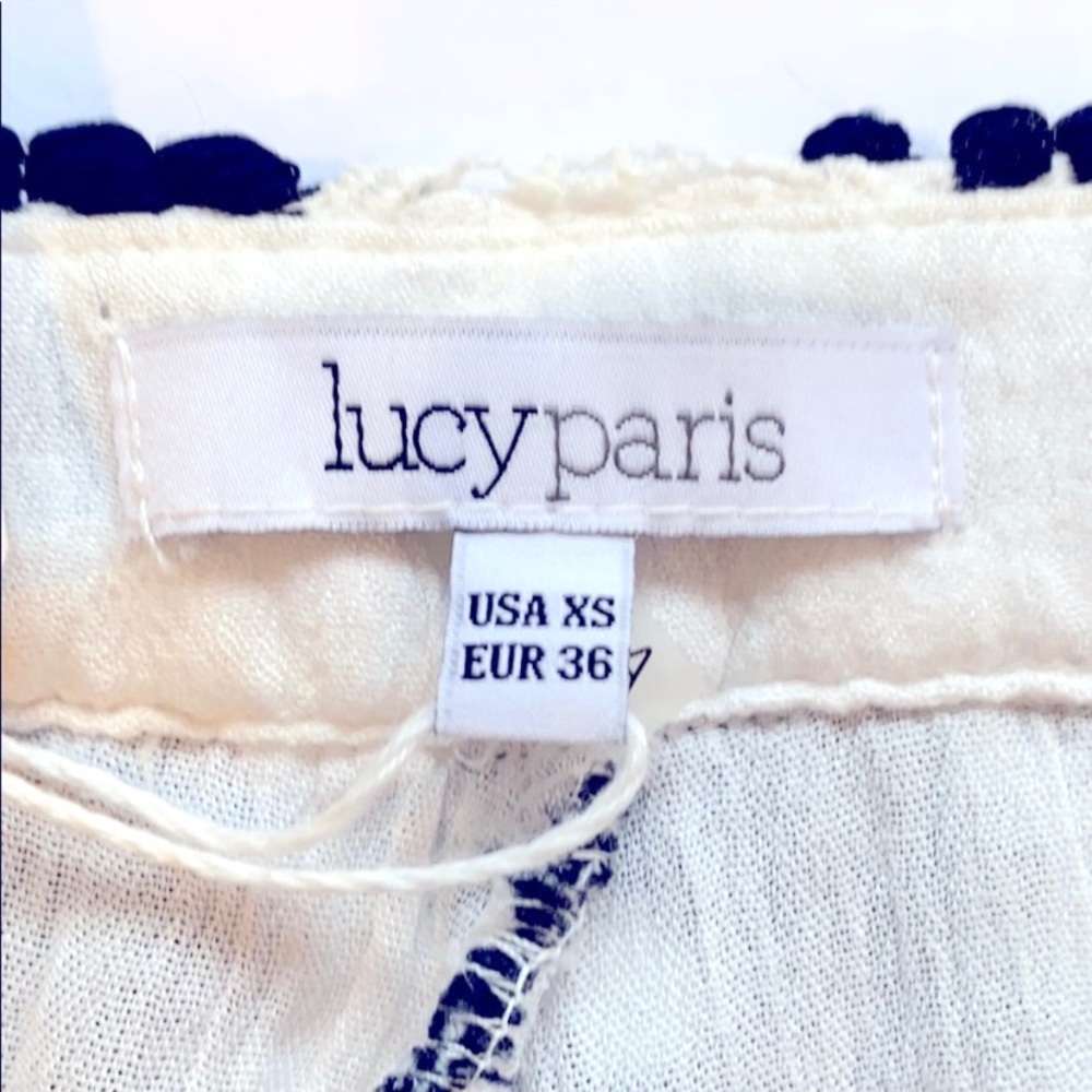 🎉HP🎉 NWT Lucy Paris White Crochet Lace Shorts - Picture 3 of 4